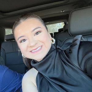 Meet your Posher, Dallana